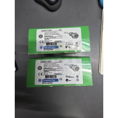 XSAV11801 TELEMECANIQUE SENSORS