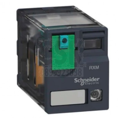 RXM3AB2BD Relay 3PDT, 10A Switching Current Plug In